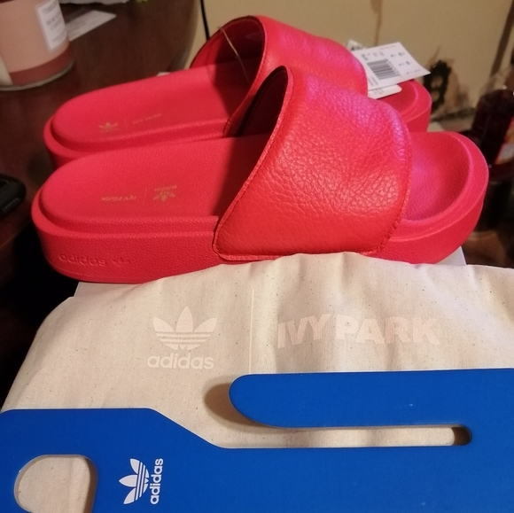 ADIDAS IVY PARK LIMITED EDITION UNISEX SLIDES FREESHIP - Picture 4 of 12
